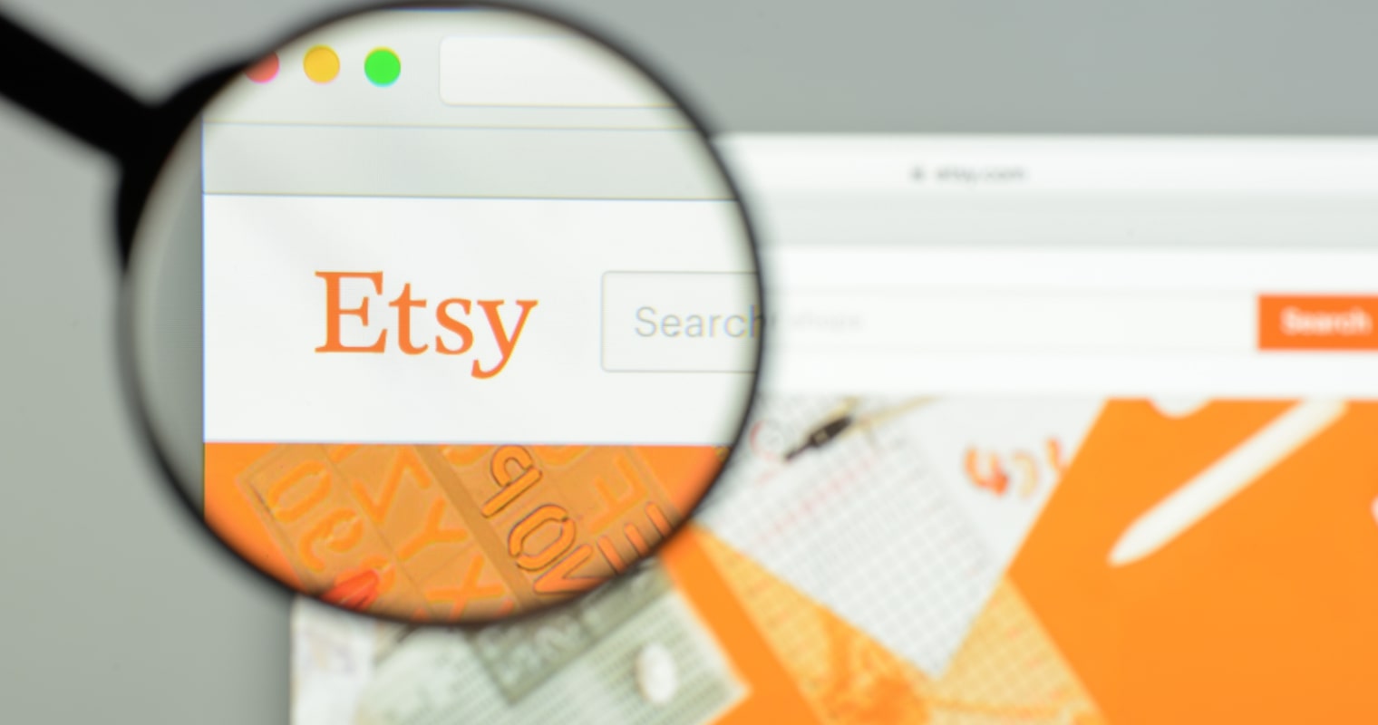 Usa le parole chiave durante la ricerca dei tuoi prodotti Etsy.