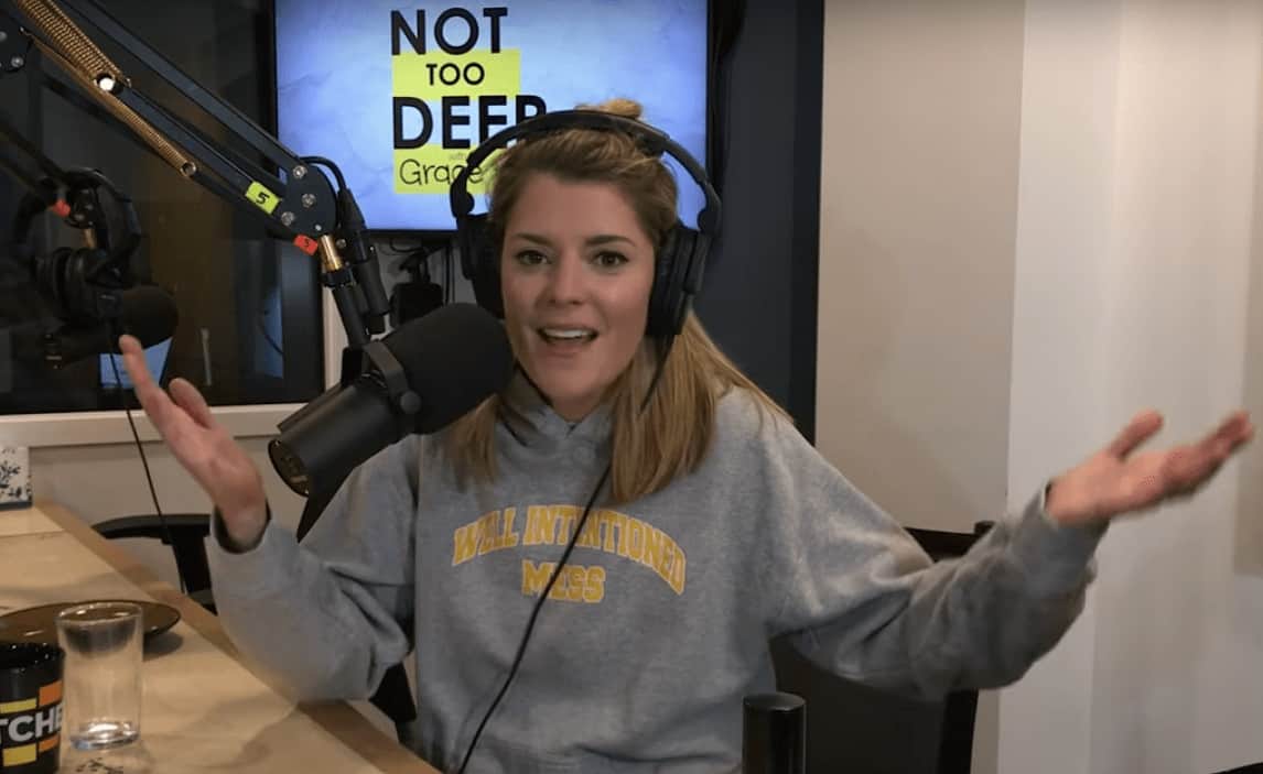 Grace Helbig Podcast Mikrofonu