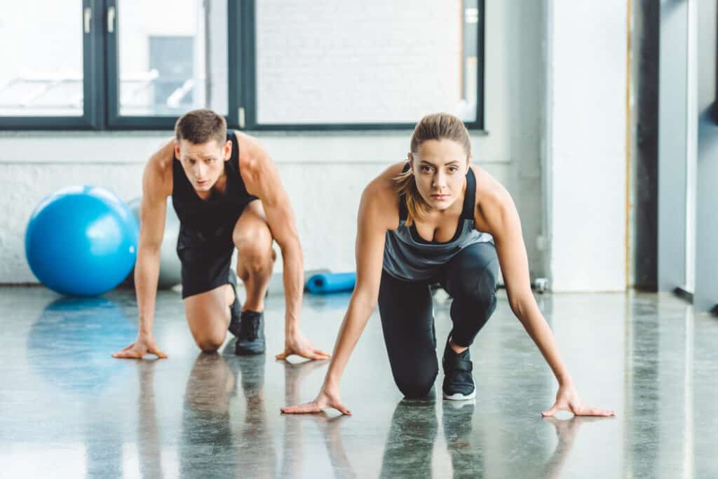 rejoignez les médias sociaux de remise en forme