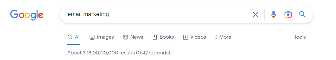 Captură de ecran a numărului de rezultate ale căutării Google pentru marketing prin e-mail.