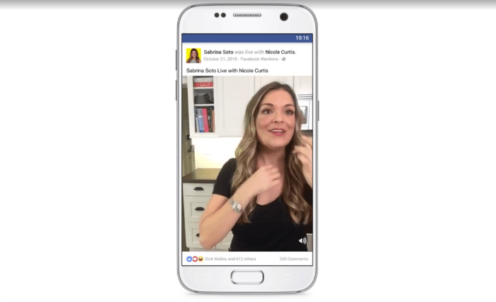 Această imagine arată agenților de marketing cum utilizatorii Facebook pot viziona videoclipuri în format vertical cu cea mai nouă actualizare.