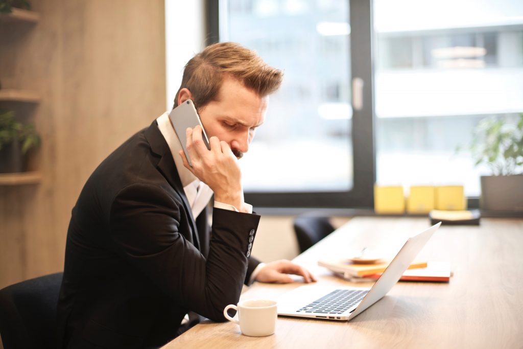 Llamada telefónica de ventas