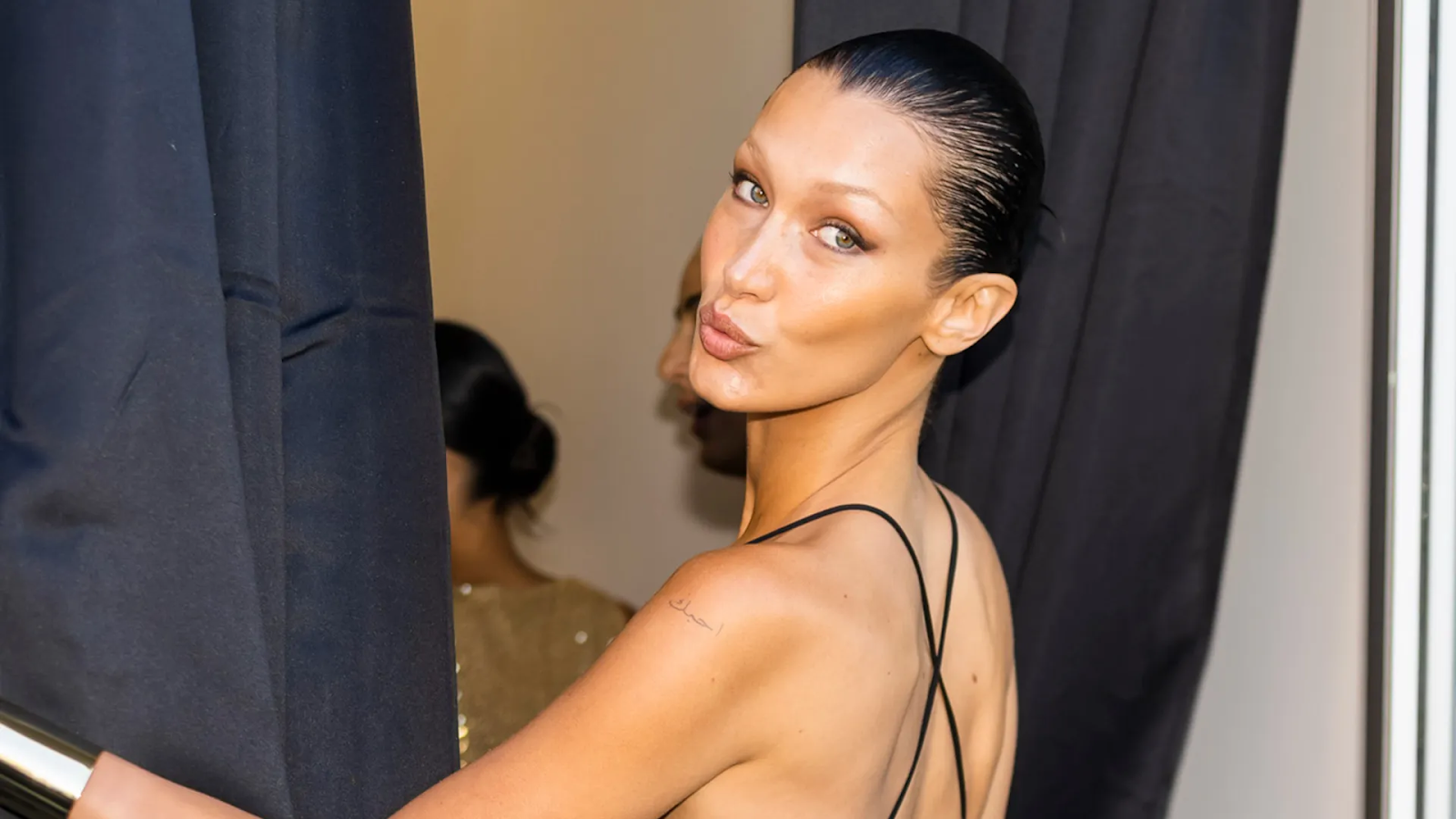 Bella Hadid mükemmel bir BT kızı estetiğidir