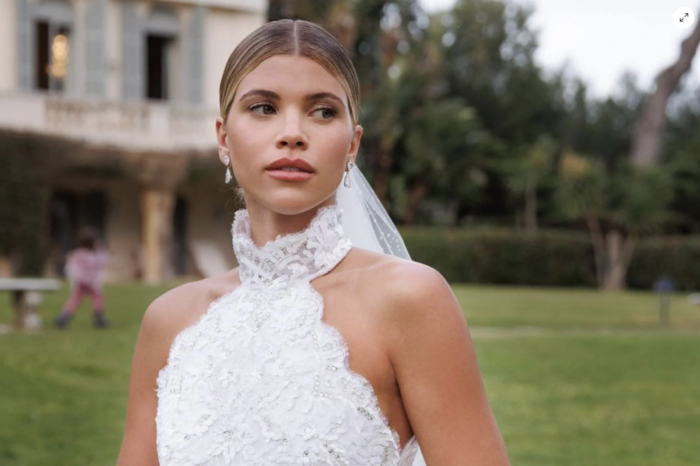 Sophia Richie en robe de mariée.