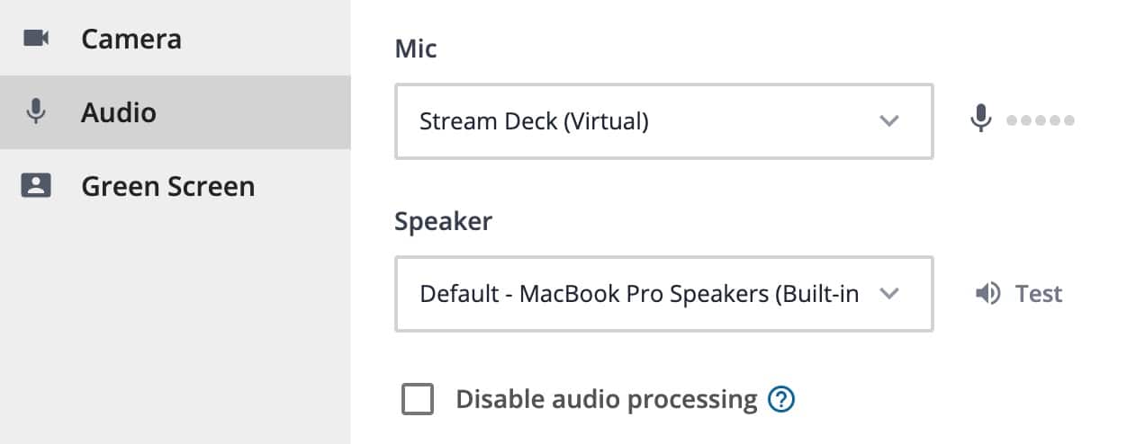 L'annulation d'écho et le traitement audio sont standard dans StreamYard