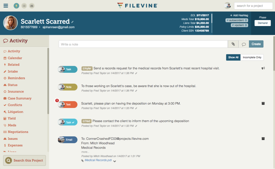 Zarządzaj zadaniami, aktualizacjami i wiadomościami e-mail związanymi ze sprawami w FileVine.