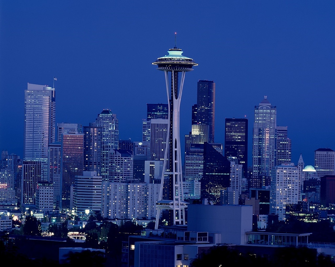 Immagine dello skyline di Seattle tramite Pixabay