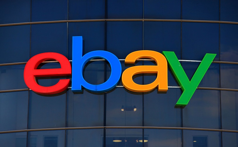 52229860 - logotipo de eBay, eBay es una corporación multinacional estadounidense y una empresa de comercio electrónico