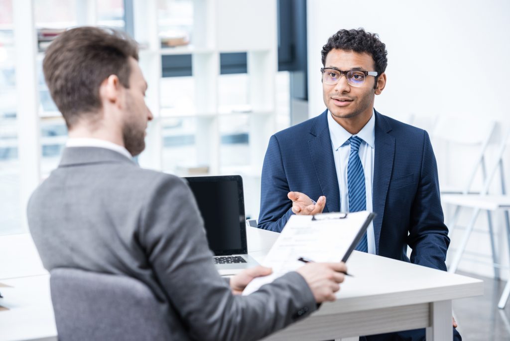 Encuentre el redactor técnico adecuado para contratar