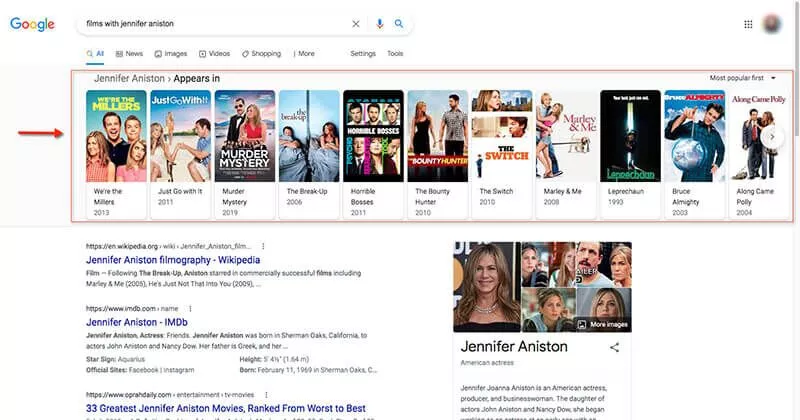 يعرض محرك بحث جوجل Google SERP مجموعة من أفلام جينيفر أنيستون.